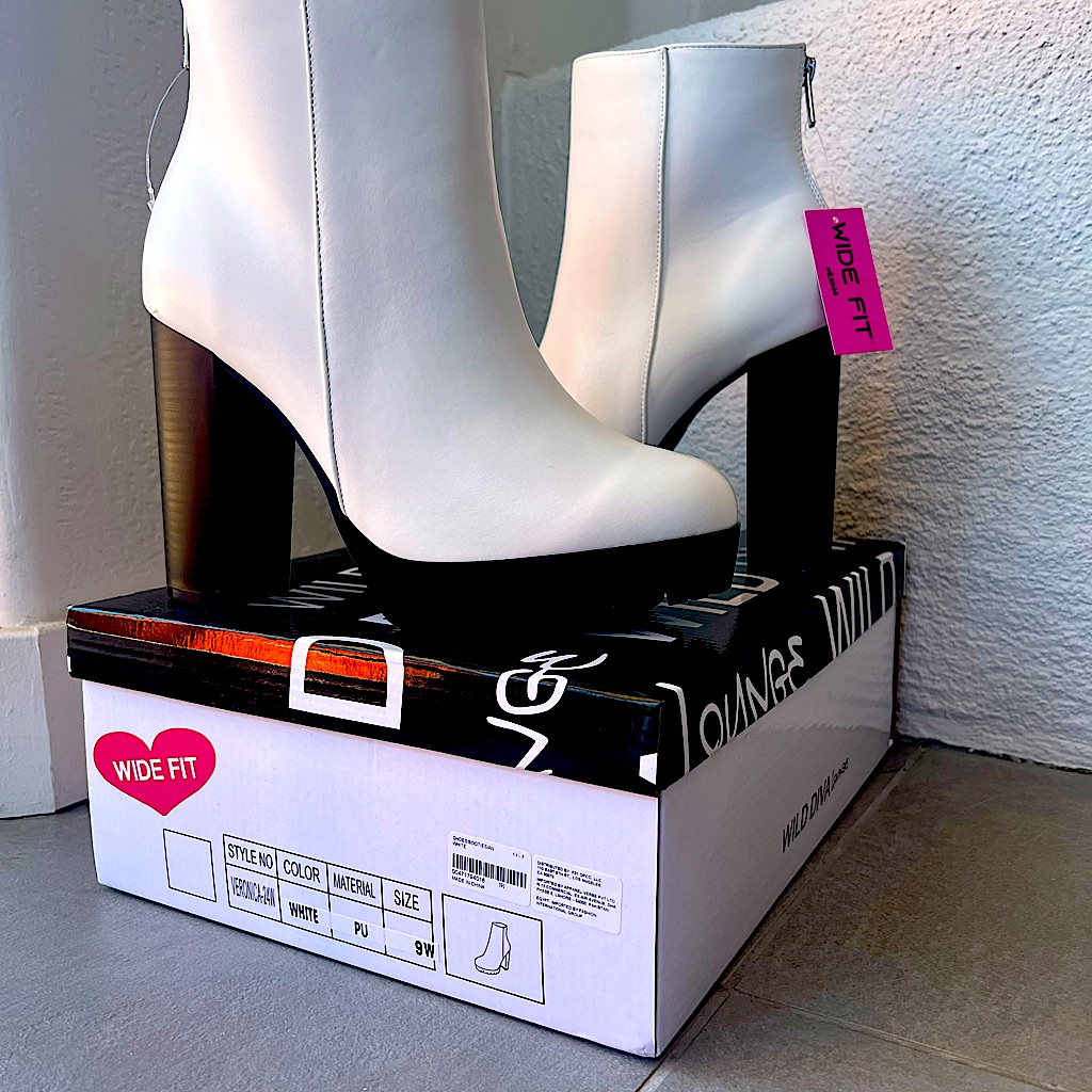 While Platform Short Boot New